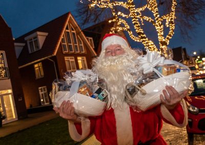 kerstpakketten-actie-ondernemers-markelo-maarkelsnieuws-fotostudio-markelo-FSMW-20221222-8543